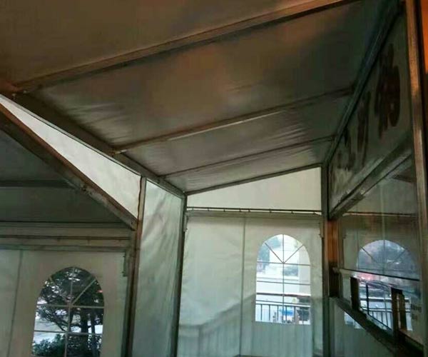 根據客戶需求定制